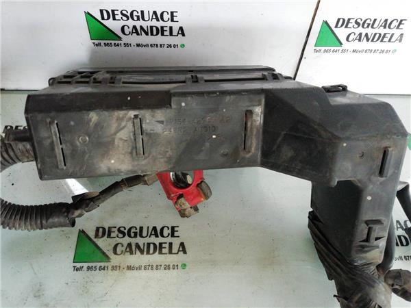Caja Reles Nissan Almera Tino (V10M)(05.2000->) foto 4