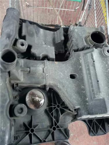 Emblema Recubrimiento Motor Volkswagen GOLF IV BERLINA foto 3