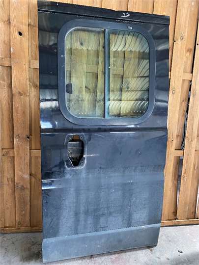 Puerta Trasera Derecha Peugeot Boxer Camion Doble Cabina (2014->)