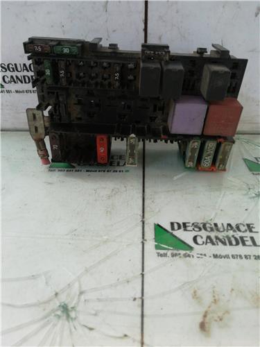 Caja Reles Renault Megane I Fase 2 Berlina (BA0)(1999->) foto 4