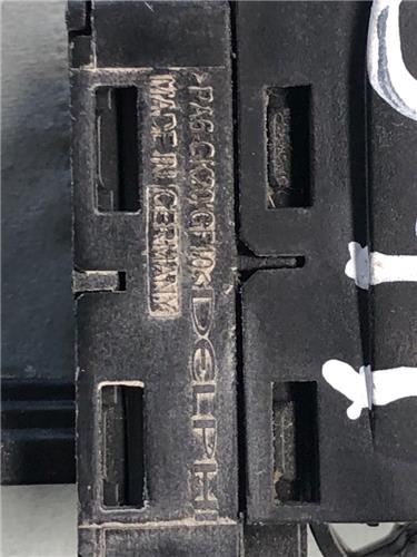 MANDO ELEVALUNAS TRASERO DERECHO BMW Serie 1 Berlina (E81/E87)(2004->) foto 5