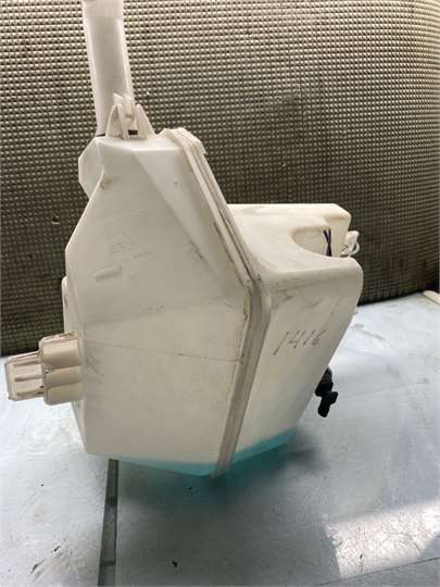 Deposito Limpiaparabrisas Opel Corsa E (2014->) foto 3