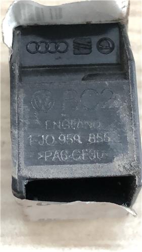 MANDO ELEVALUNAS DELANTERO IZQUIERDO Volkswagen Passat Berlina (3B2)(1996->)
