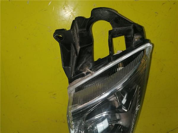 Faro Delantero Derecho Nissan Almera (N16/E)(01.2000->) foto 2