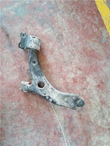 Brazo Inferior Delantero Derecho Ford Focus Berlina (CAP)(08.2004->) foto 2
