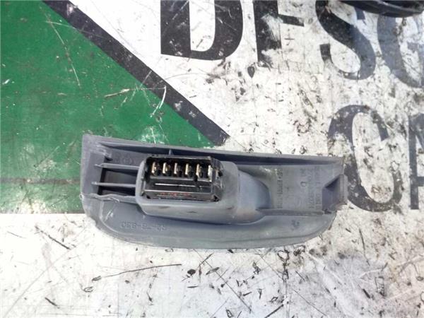 MANDO ELEVALUNAS DELANTERO DERECHO Renault MEGANE I BERLINA HATCHBACK foto 3