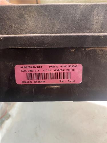 Caja Fusibles/Rele Chrysler Voyager (RG)(2001->) foto 2