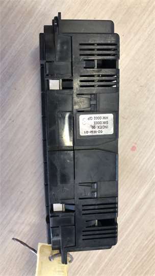 Mandos Calefaccion / Aire Acondicionado Volkswagen PASSAT BERLINA foto 4