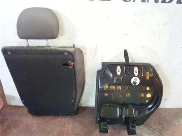 Asientos traseros derechos Ford FOCUS BERLINA foto 3