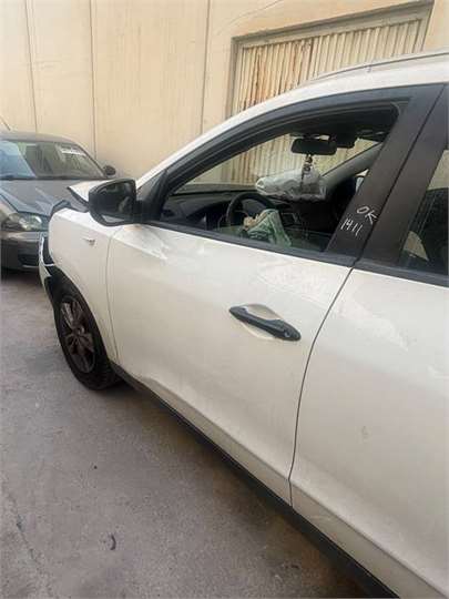 Puerta Delantera Izquierda Hyundai ix35 (EL/LM)(2010->)
