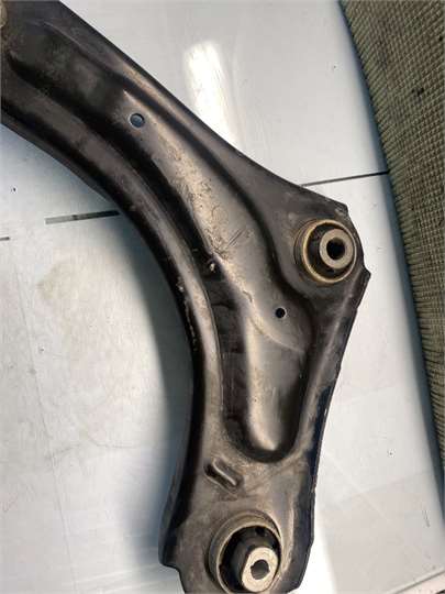 Brazo Inferior Delantero Derecho Renault Megane III Sport Tourer (2009->) foto 3