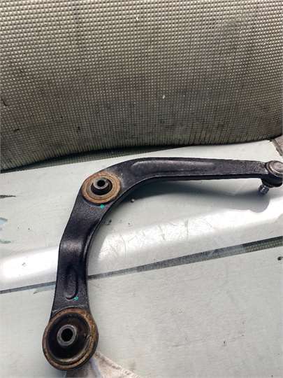 Brazo Inferior Delantero Izquierdo Peugeot 206 (1998->) foto 3