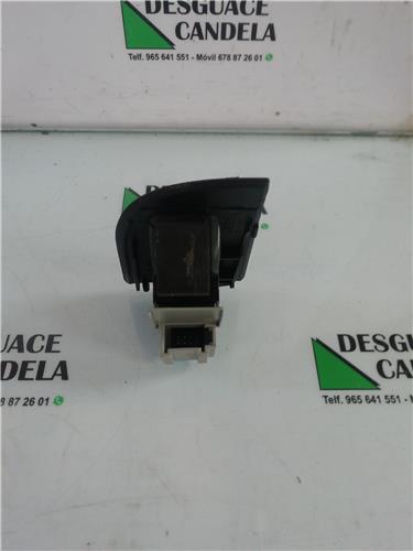 MANDO ELEVALUNAS TRASERO IZQUIERDO Audi A6 Berlina (4B2)(2001->) foto 3