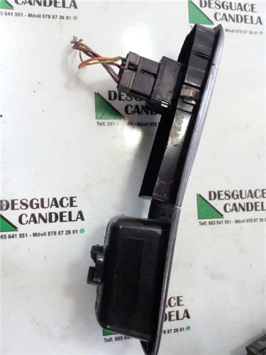 MANDO ELEVALUNAS DELANTERO DERECHO Peugeot 406 BERLINA foto 3