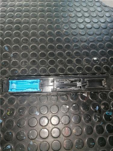 MODULO ELECTRONICO BMW Serie 1 Berlina (E81/E87)(2004->) foto 3