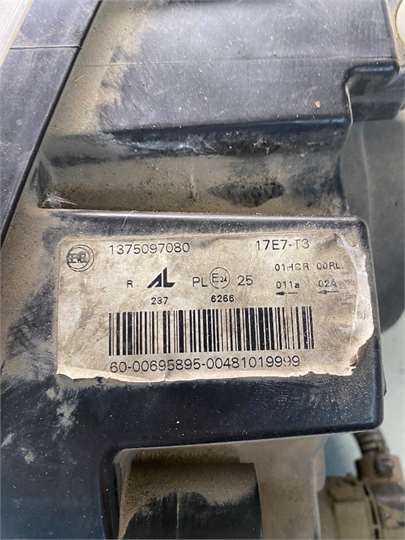 Faro Delantero Derecho Peugeot Boxer Camion Doble Cabina (2014->) foto 3