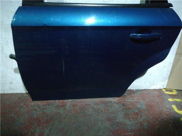 Puerta Trasera Izquierda Ford MONDEO BER. foto 3