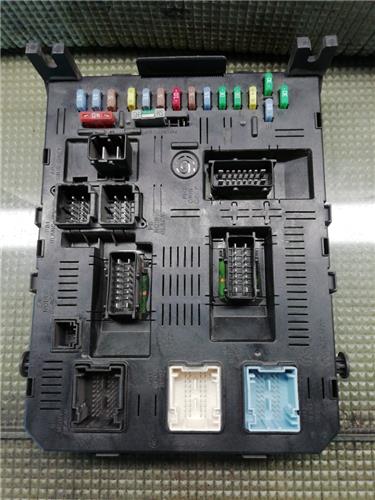 Caja Fusibles/Rele Citroen C4 BERLINA