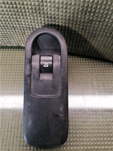 MANDO ELEVALUNAS DELANTERO DERECHO Renault Scenic II (JM)(2003->)