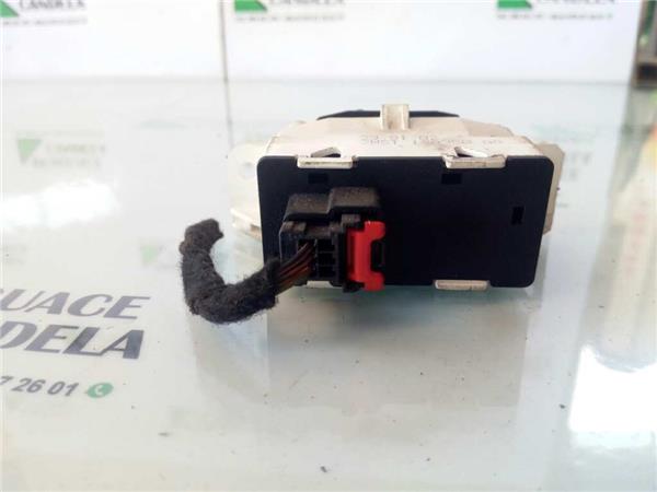 Interruptor Luces Emergencia Ford FOCUS TURNIER foto 3