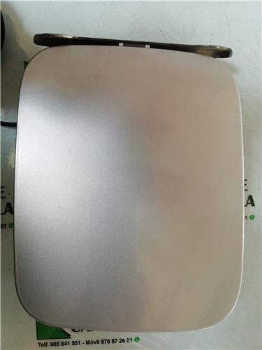 Tapa Exterior Combustible Nissan Almera Tino (V10M)(05.2000->)