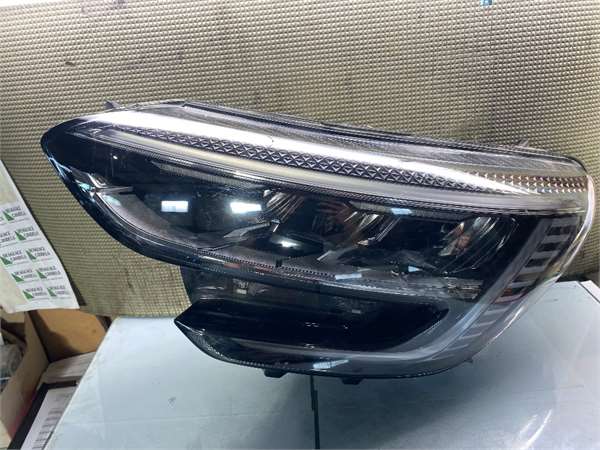Faro Delantero Izquierdo Renault Megane IV Sport Tourer (06.2016->)