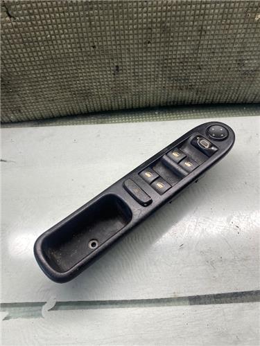 mando elevalunas delantero izquierdo peugeot