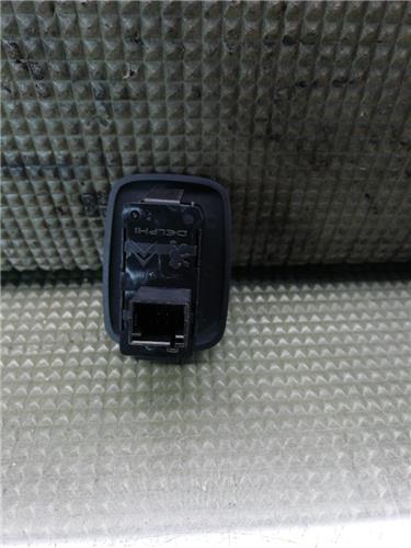 MANDO ELEVALUNAS TRASERO DERECHO Citroen C5 Berlina (2008->) foto 2
