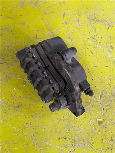 PINZA FRENO DELANTERA DERECHA HONDA VFR 800 foto 4