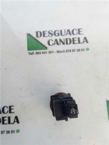 Interruptor Luces Emergencia Peugeot Partner (S2)(2002->) foto 3