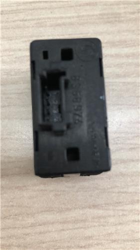 MANDO ELEVALUNAS DELANTERO DERECHO BMW Serie 7 (E38)(1994->) foto 4