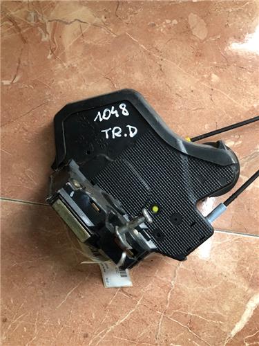 Cerradura Puerta Trasera Derecha