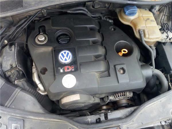 Colector Escape Volkswagen PASSAT BERLINA foto 2
