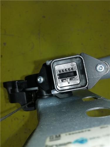 Elevalunas Electrico Trasero Derecho Opel Astra K Berlina 5p (09.2015->) foto 3