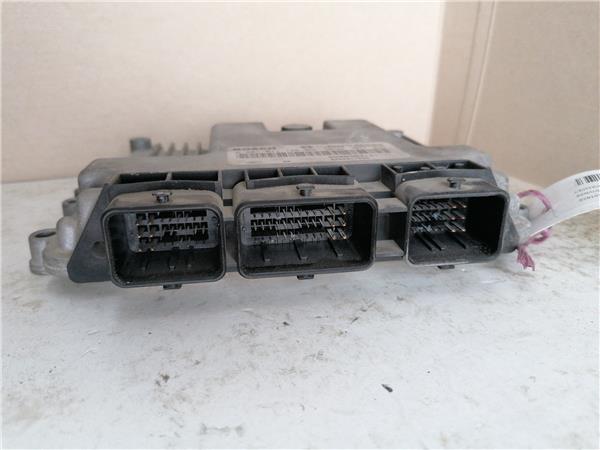 Centralita Renault Laguna II (BG0)(2001->)