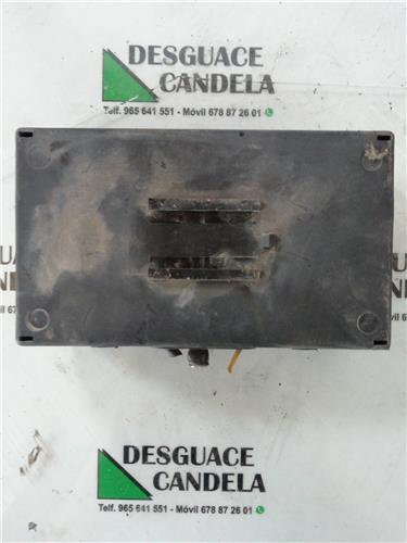 Caja Fusibles/Rele Renault Kangoo II (F/KW0)(2008->) foto 2