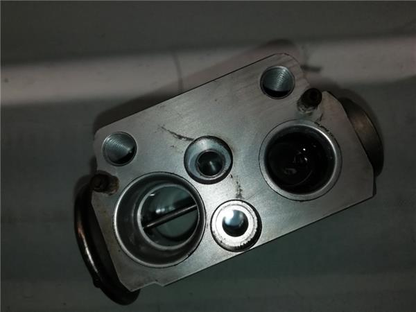 Valvula Expansion Aire Acondicionado BMW Serie 1 Berlina (E81/E87)(2004->) foto 3