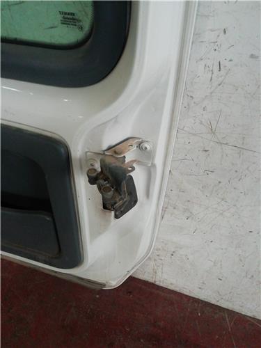 Puerta Trasera Derecha Renault Kangoo I (F/KC0)(1997->) foto 2