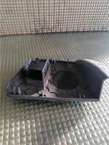 MANDO ELEVALUNAS TRASERO IZQUIERDO Skoda Octavia Berlina (1U2)(1997->) foto 2