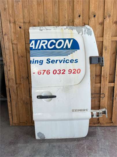 porton trasero derecho Peugeot Expert Furgón (2007->)
