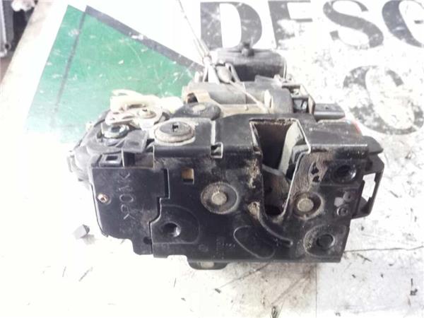 Cerradura Puerta Trasera Izquierda Volkswagen PASSAT BERLINA foto 4