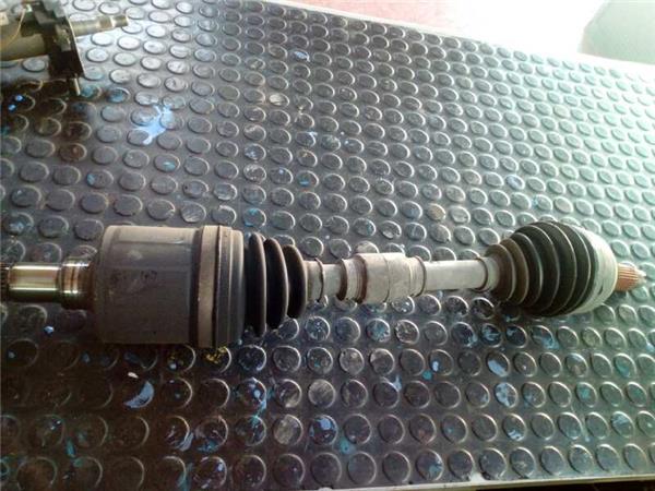 Transmision Delantera Izquierda Mazda 3 BERLINA
