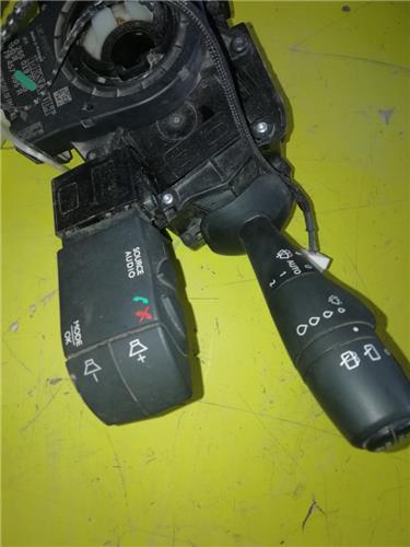 Mando Multifuncion Renault Trafic III Combi (08.2014->) foto 3