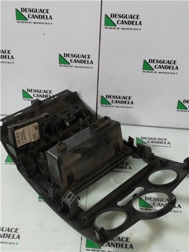 Interruptor Luces Emergencia Renault Megane II Berlina 5P (10.2002->) foto 5
