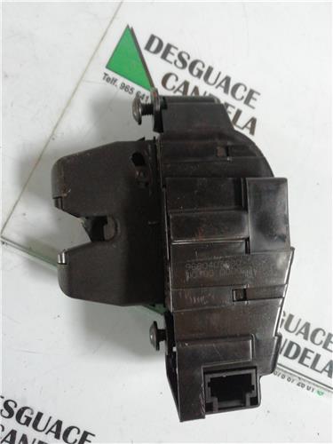 Cerradura Porton Peugeot 308 (2007->)