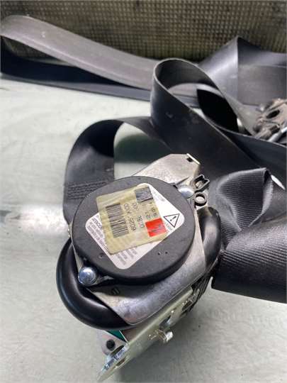 Cinturon Seguridad Delantero Izquierdo Skoda Octavia Combi (1Z5)(2008->) foto 3