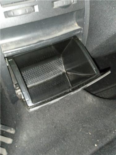 cenicero skoda octavia combi 1z5 2008 19 tre