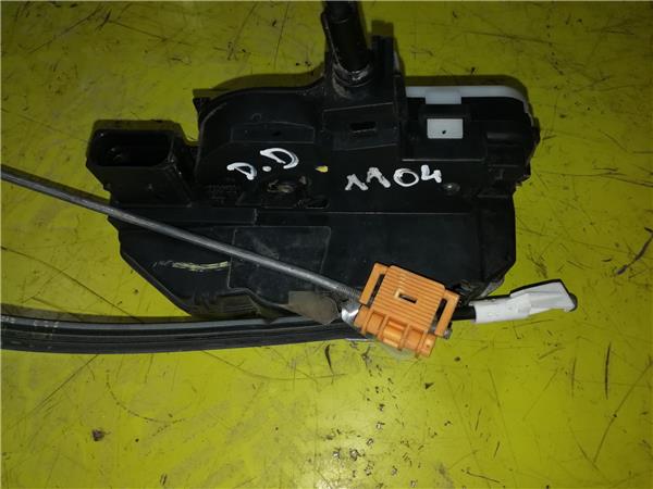 Cerradura Puerta Delantera Derecha