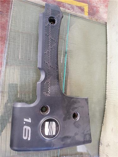 emblema recubrimiento motor seat cordoba berl