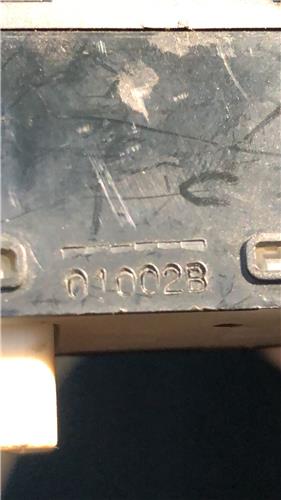 MANDO ELEVALUNAS DELANTERO DERECHO Hyundai Accent (LC)(2000->) foto 3